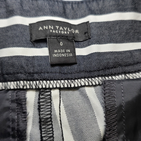 Ann Taylor Navy and White Striped Shorts - Picture 4 of 4
